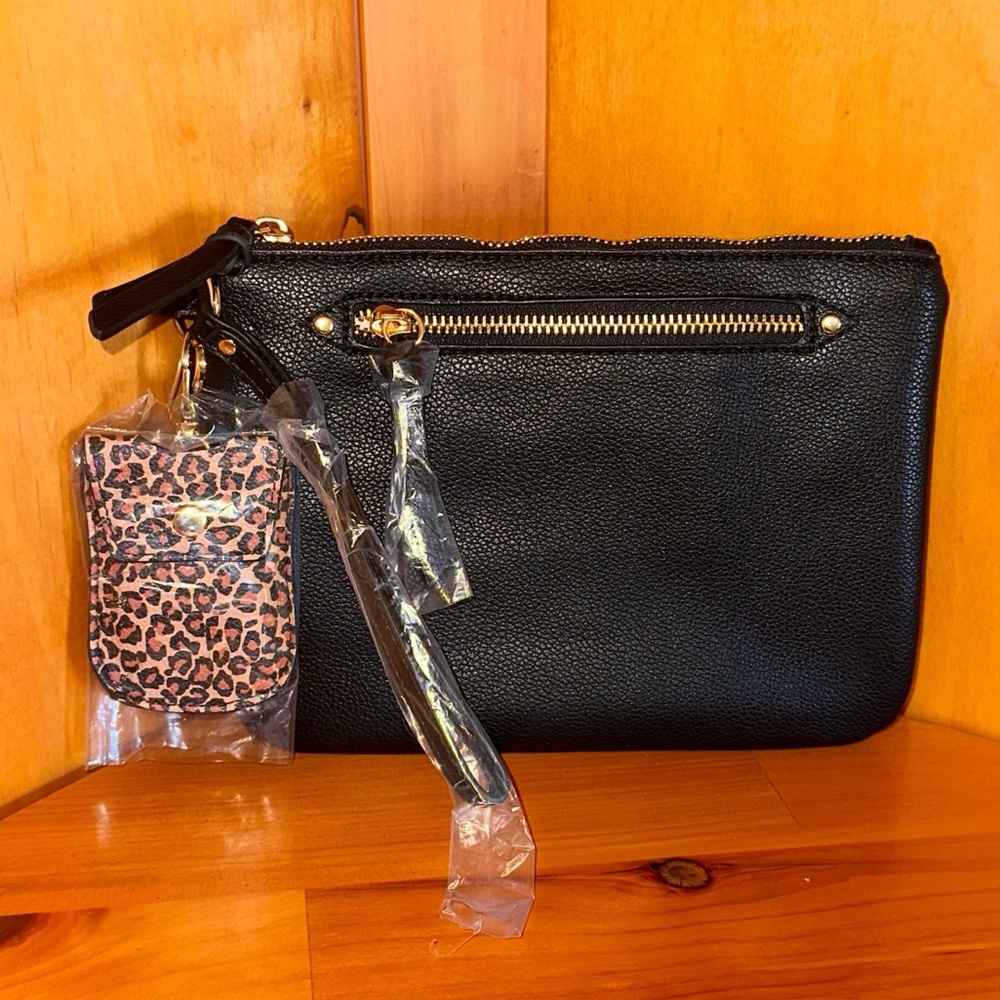 Amazon Essentials Black Wristlet- NEW
